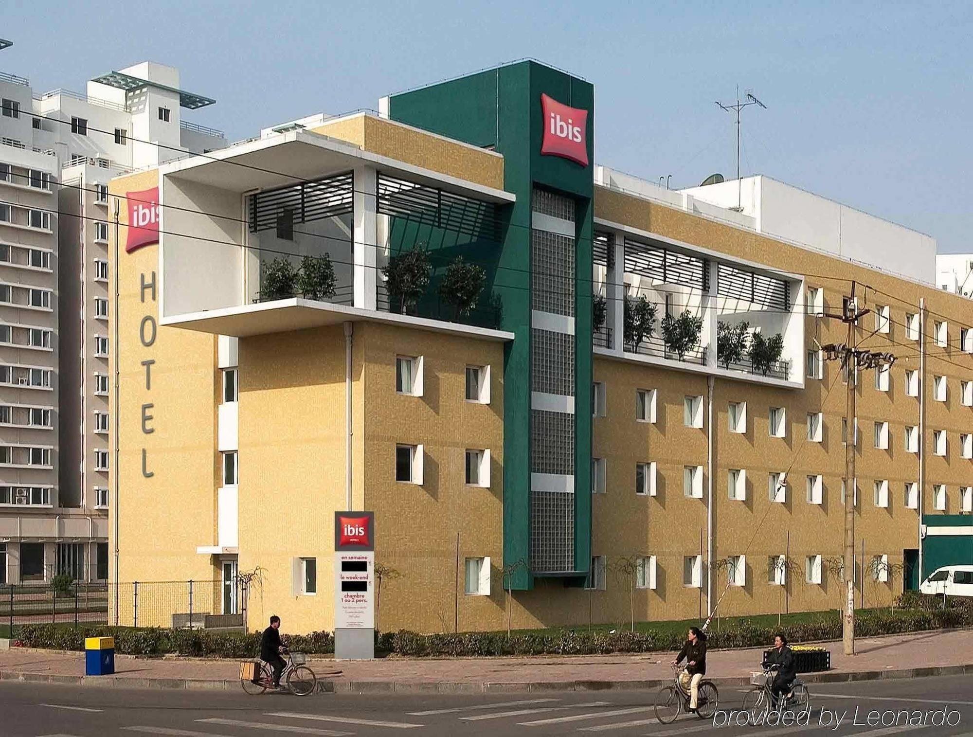Ibis Tianjin Teda Hotel Exterior photo